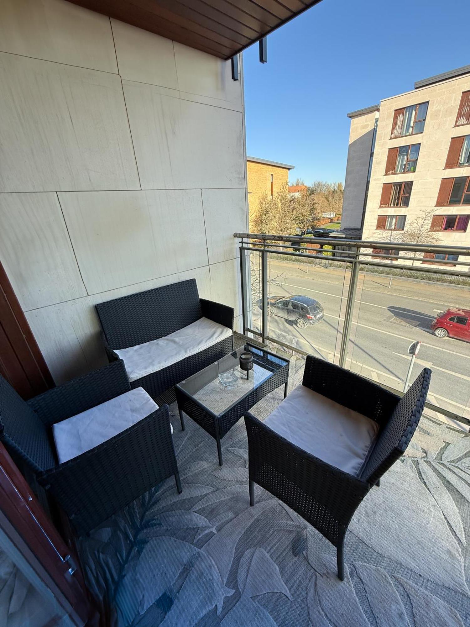 Skyview Retreat Spacious Comfort Lucan Exterior foto