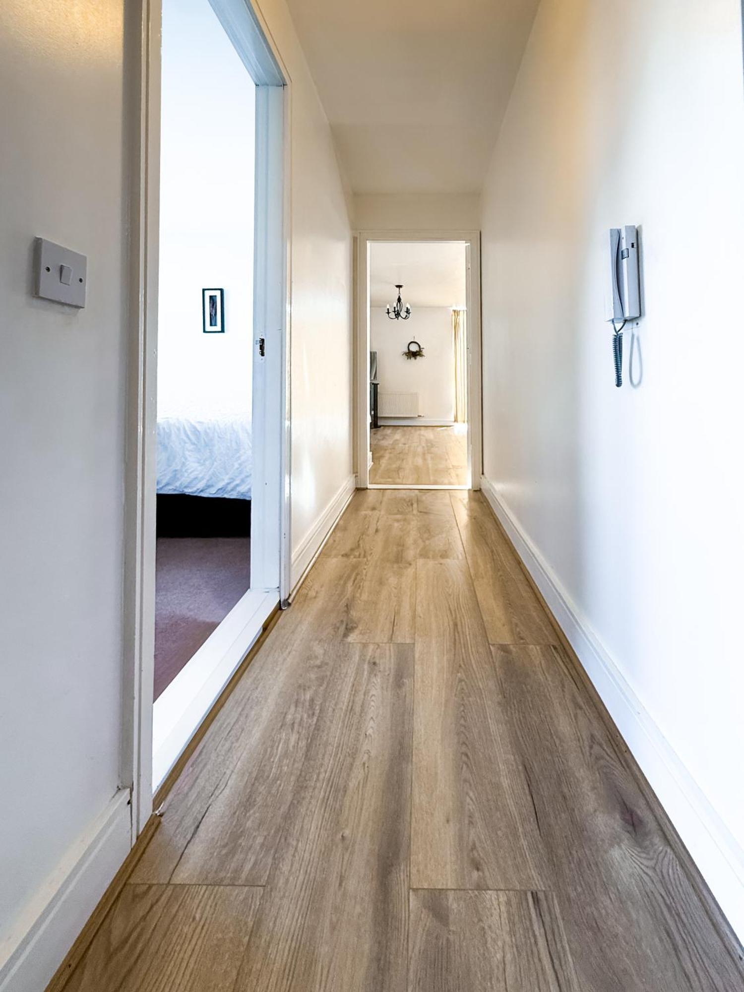 Skyview Retreat Spacious Comfort Lucan Exterior foto